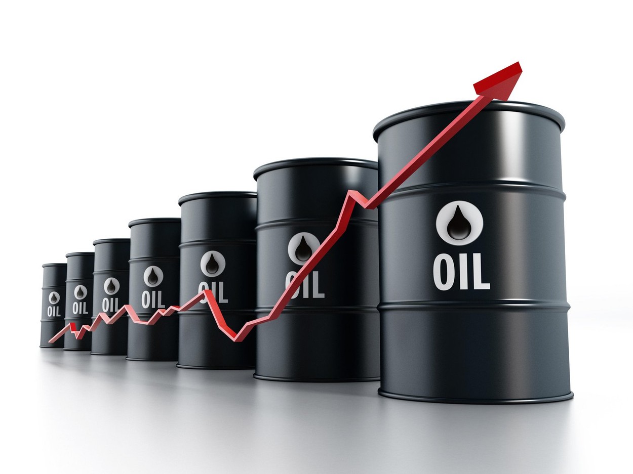 Prețul petrolului crește din nou, după ce înregistrase o scădere semnificativă de 17%