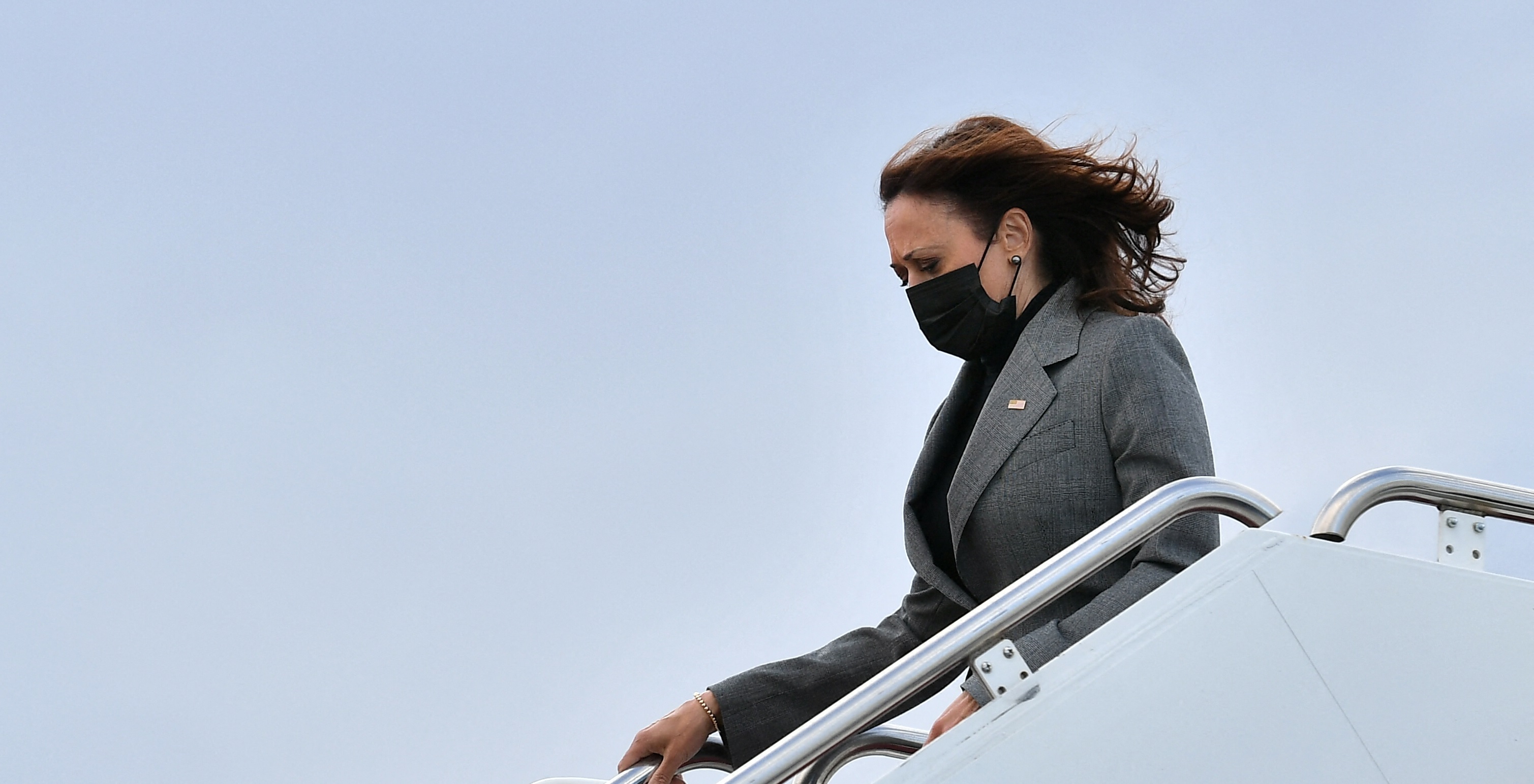 Kamala Harris a fost primită la Palatul Cotroceni de președintele Klaus Iohannis