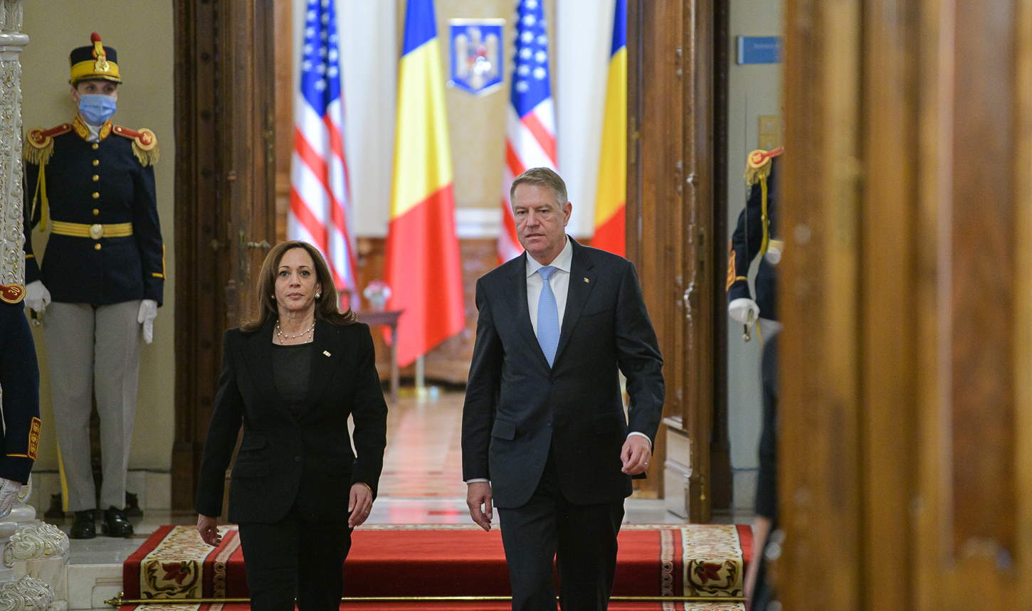 Klaus Iohannis, conferință de presă comună cu Kamala Harris: România nu a mai beneficiat până acum de astfel de garanții de securitate