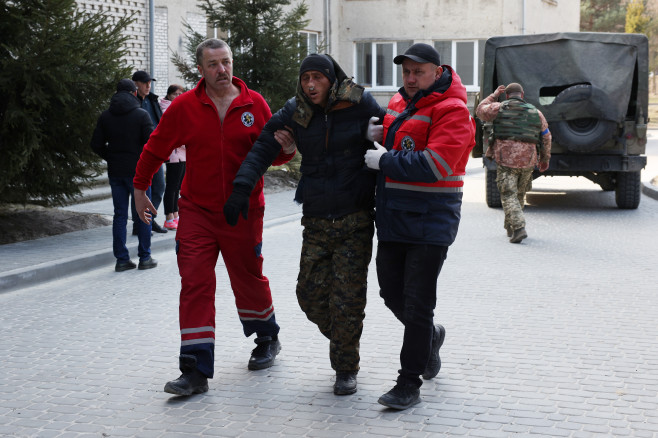 Russian Air Strikes Hit Military Training Site West Of Lviv