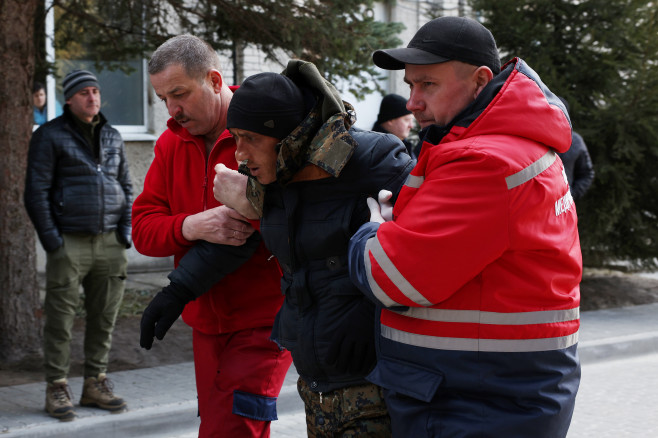 Russian Air Strikes Hit Military Training Site West Of Lviv