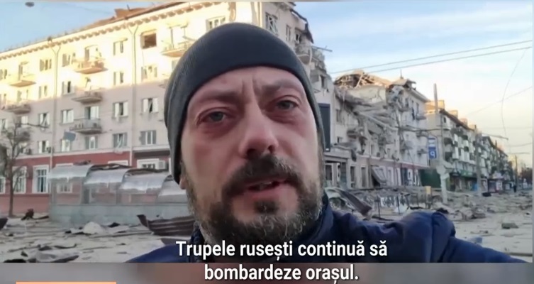 Cernihov a rămas fără electricitate, apă și încălzire. Mesajul transmis de guvernatorul orașului din fața unui hotel distrus în atacuri