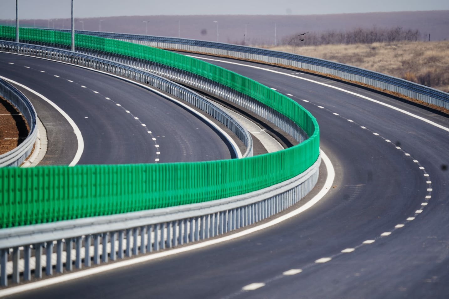 Grindeanu: Primul lot al Autostrăzii Sibiu-Piteşti se va da în circulaţie la sfârşitul anului