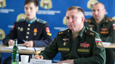 STAVROPOL, RUSSIA - NOVEMBER 14, 2021. Lt Gen Yakov Rezantsev, Commander of Russia's Southern Military District 49th Combined Arms Army (R front), takes an annual international Russian geography test, Geographical Dictation, at the Stavropol Presidential