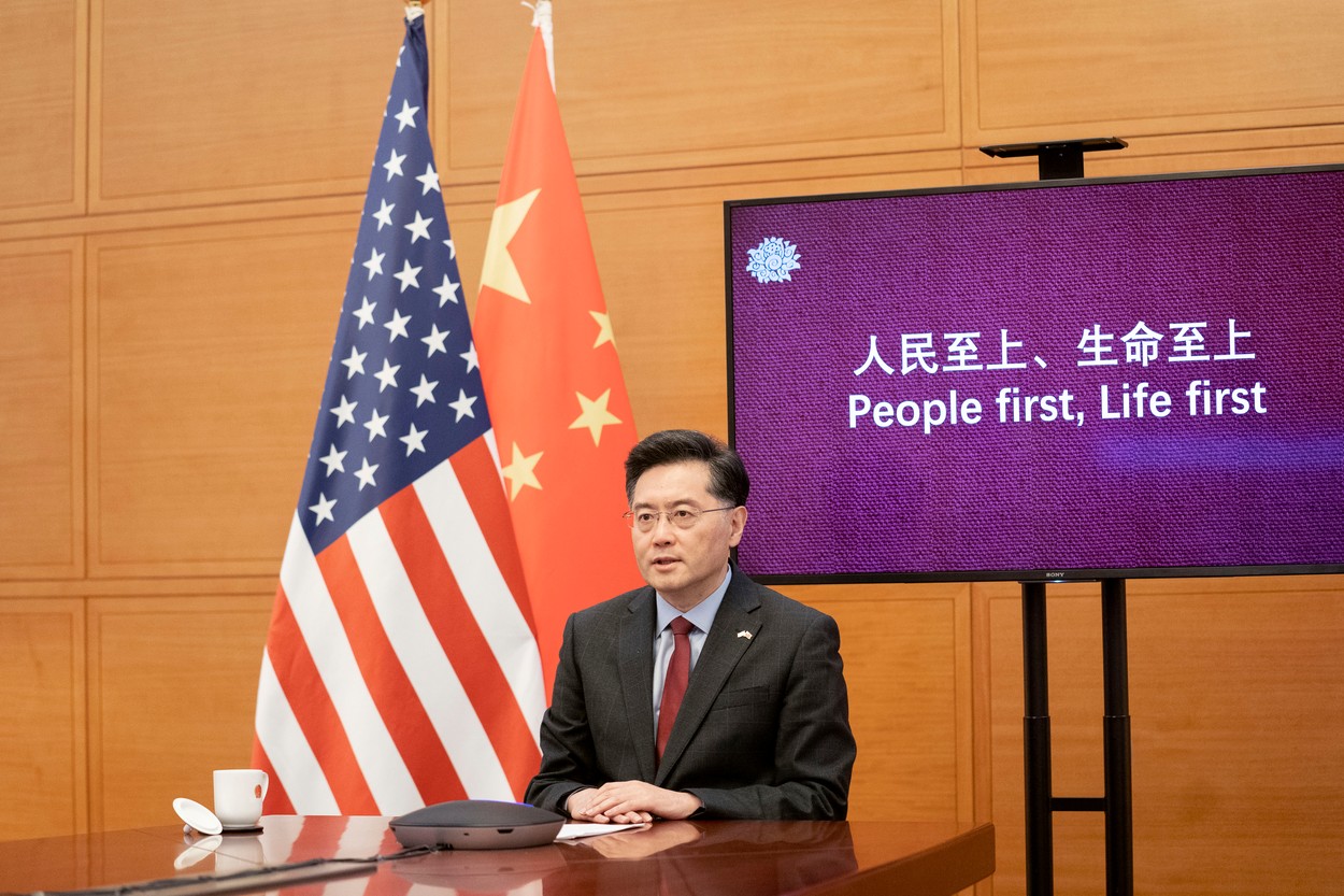Ambasadorul Chinei în SUA: Beijingul nu trimite arme nici Rusiei, nici Ucrainei