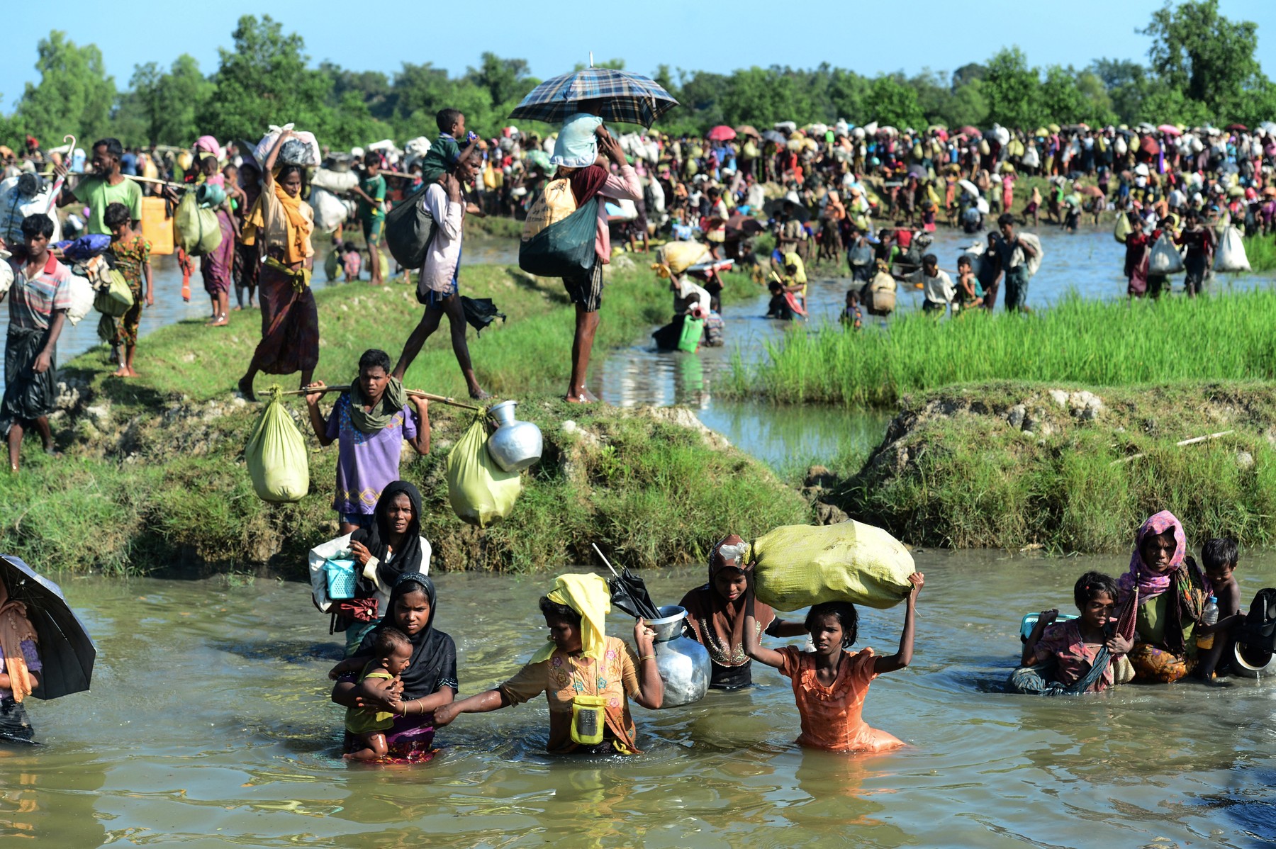 SUA au decis că armata din Myanmar a comis genocid împotriva minorității rohingya