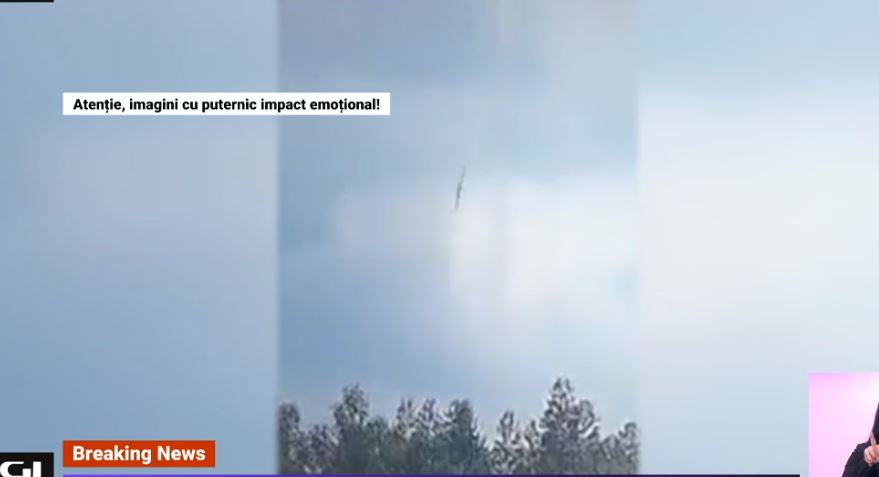 VIDEO. Momentul în care avionul din China, cu peste 130 de oameni la bord, se prăbuşeşte