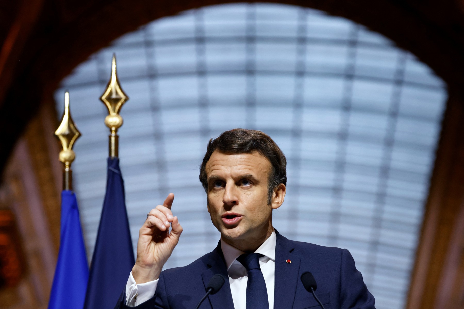 Emmanuel Macron: Plata gazelor în ruble nu este „nici posibilă și nici contractuală”