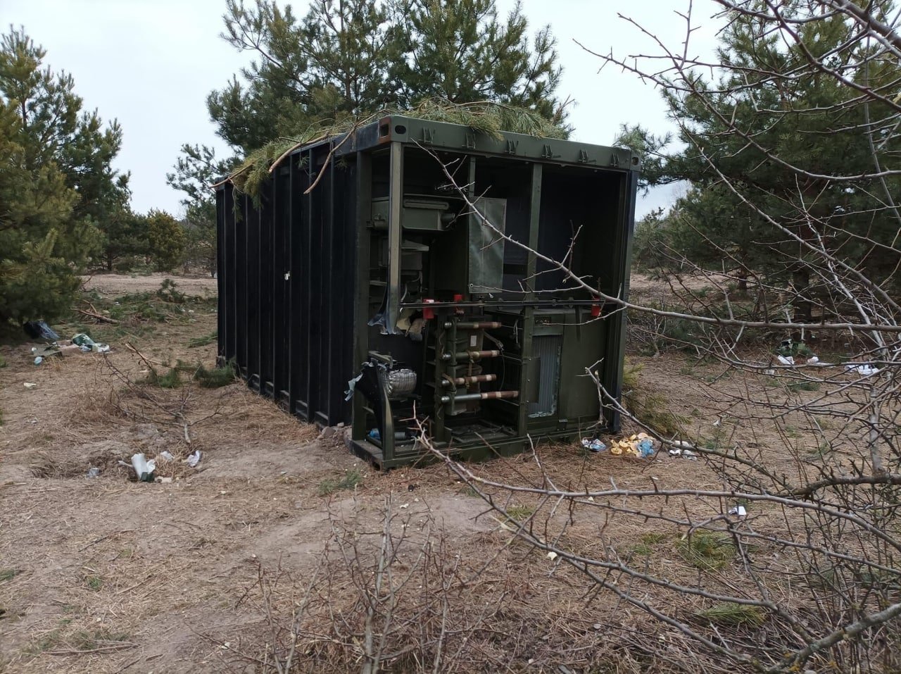 Ucrainenii susțin că au capturat „Frumusețea-4”, cel mai nou sistem rus de bruiaj al sateliților-spion și avioanelor-radar NATO