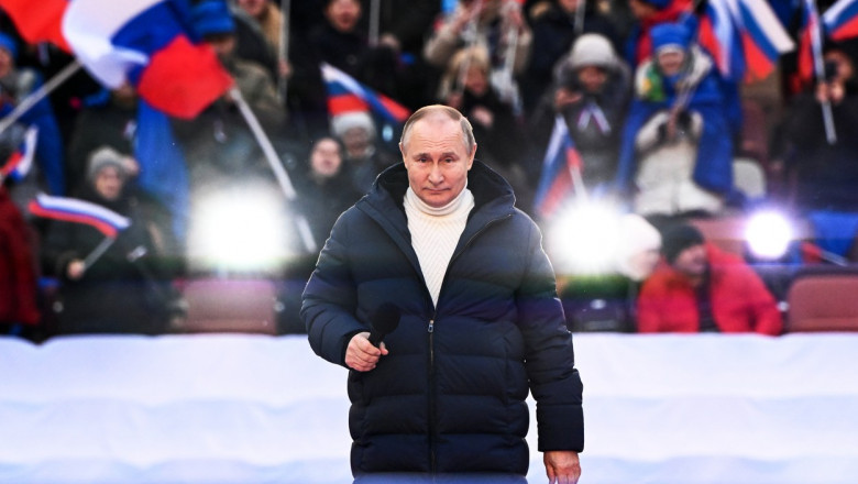 Putin a urcat pe scenă la marele concert de pe stadionul Lujniki din Moscova
