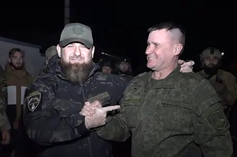 Putin l-a promovat pe Kadîrov pentru rolul său în războiul din Ucraina la rangul de general-locotenent