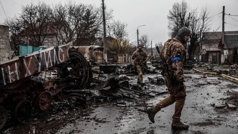 soldati in bucha ucraina