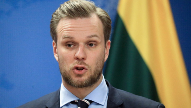 Ministrul de externe lituanian. Gabrielius Landsbergis vorbeste portret