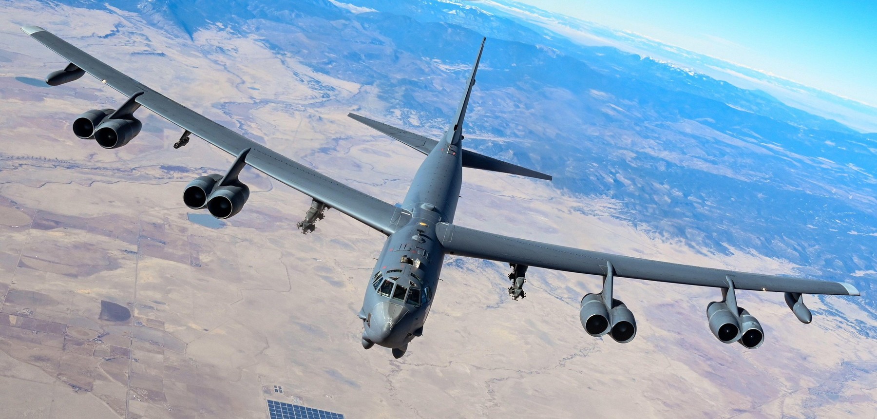 Rusia anunță că a interceptat două bombardiere strategice americane B-52 deasupra Mării Barenţ
