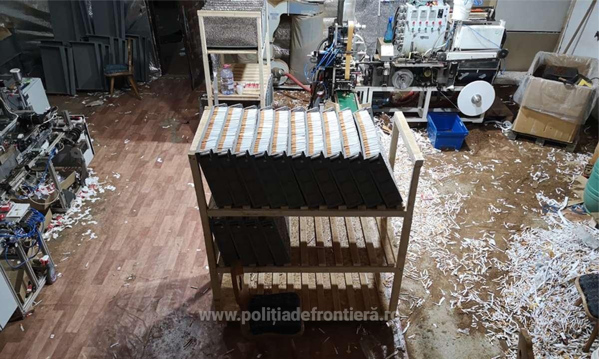 Fabrică ilegală de țigări, descoperită în Neamț