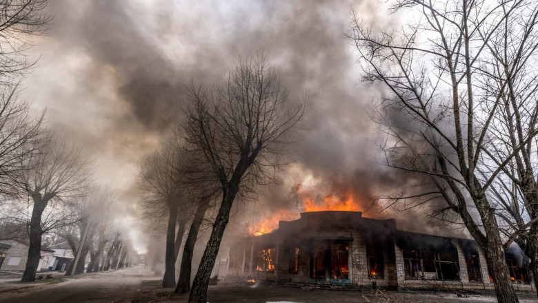 Kuleba: Bătălia pentru Donbas va semăna cu cele din al Doilea Război Mondial
