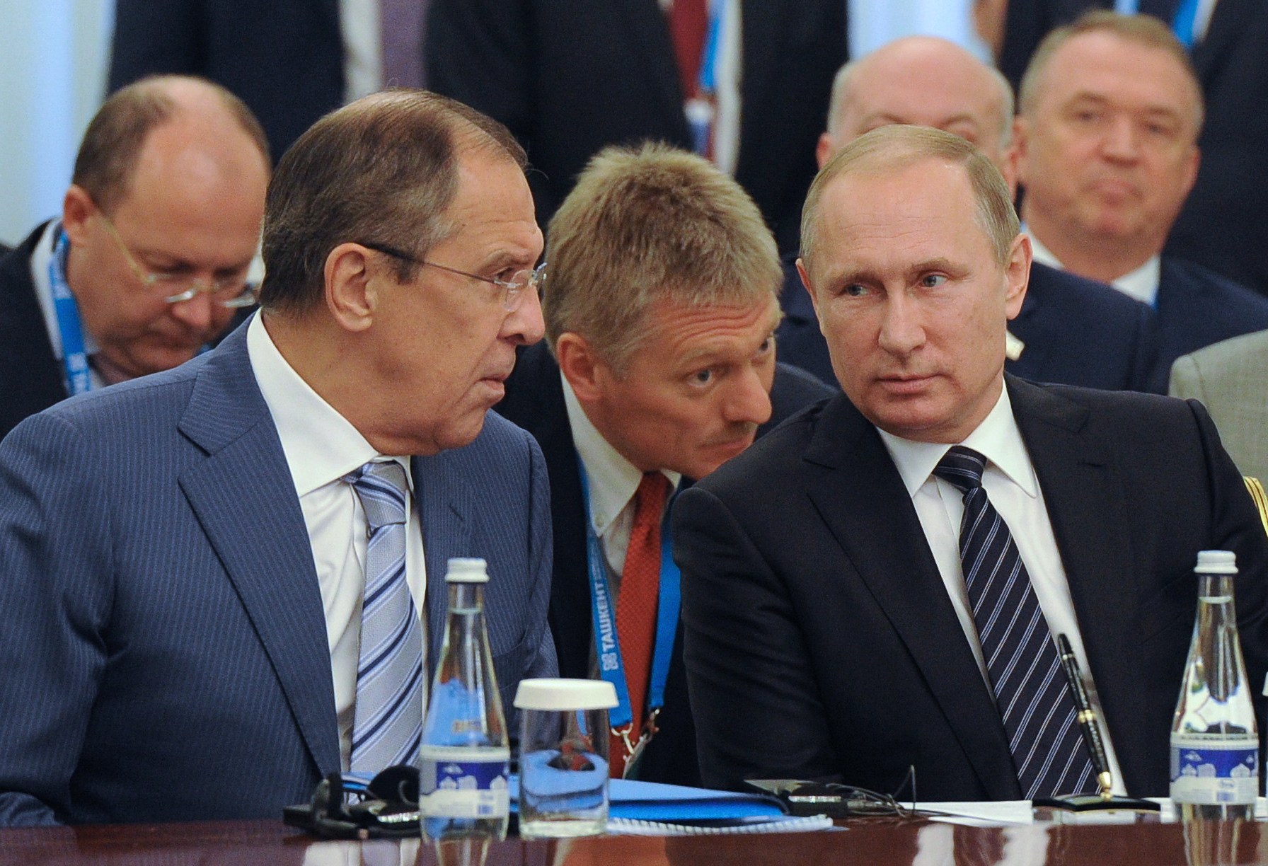 Politico: Cum își folosește Rusia oficialii și diplomații pentru a răspândi minciuni despre războiul din Ucraina