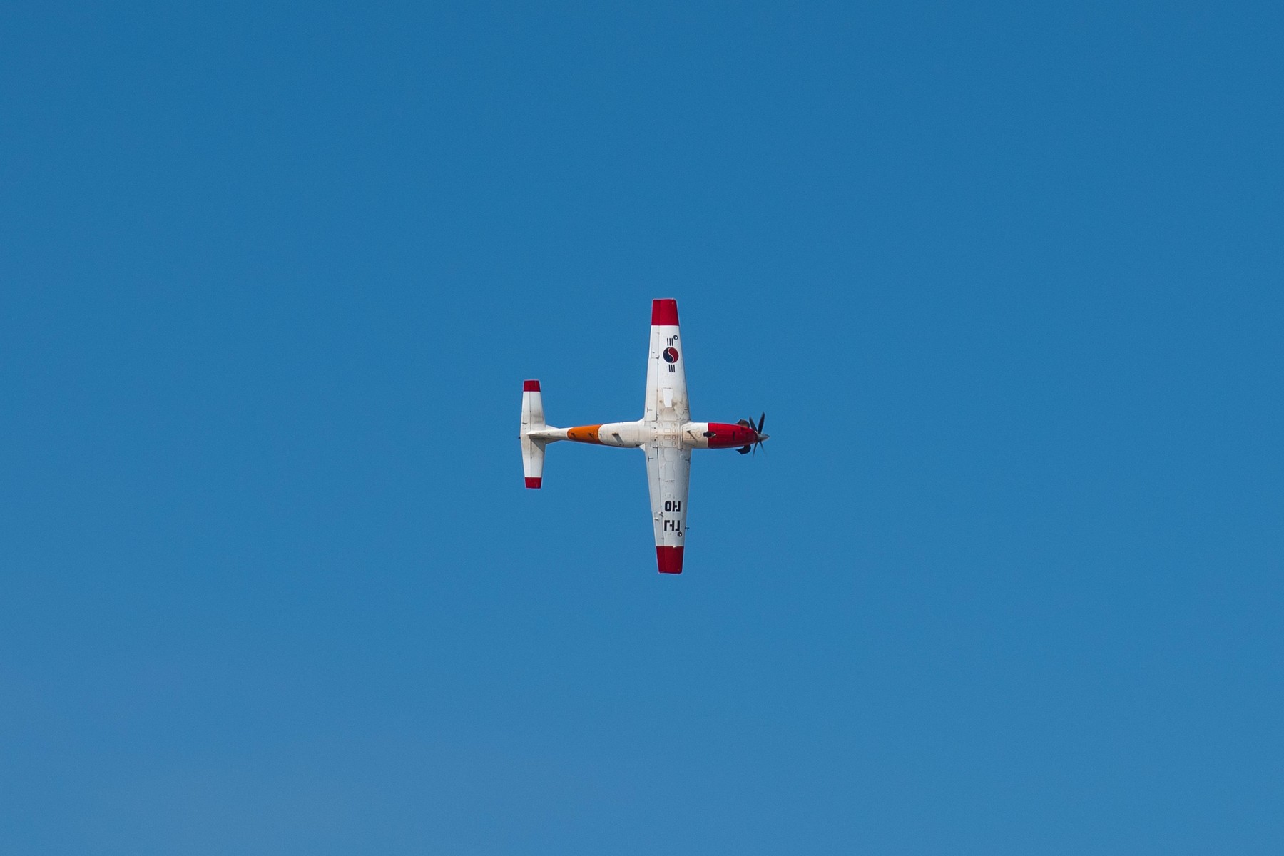 Două avioane de antrenament ale forţelor aeriene din Coreea de Sud s-au ciocnit în zbor