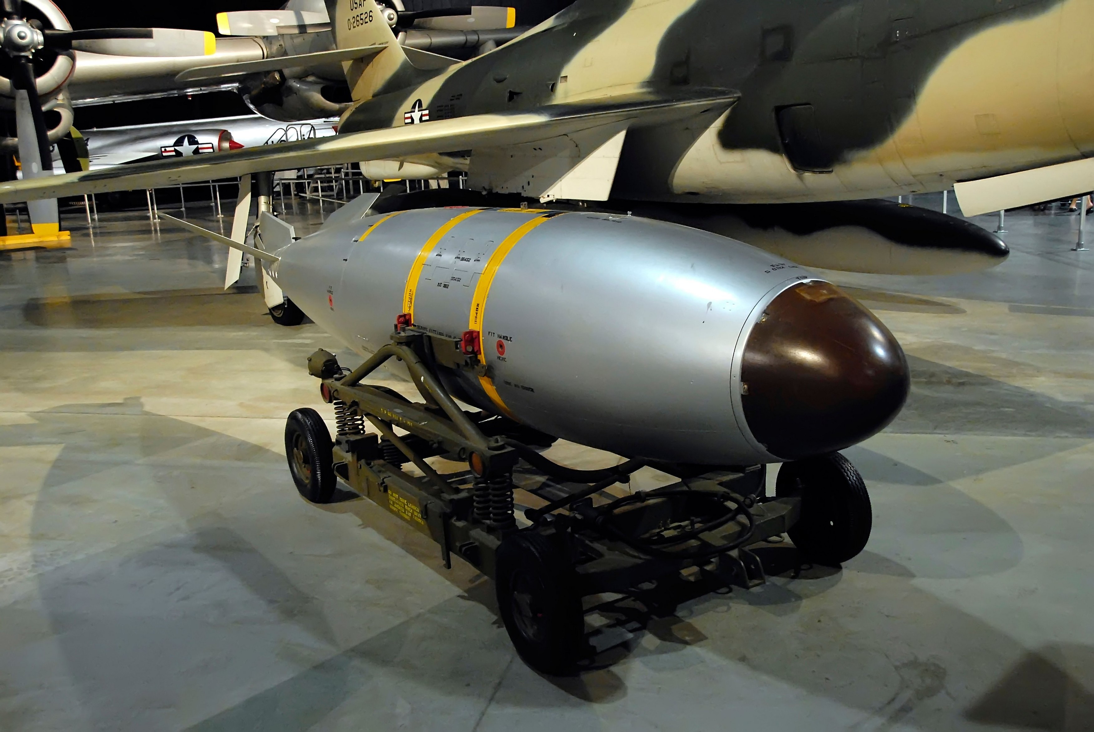 Vicepremierul polon spune că Polonia e dispusă să găzduiască arme nucleare americane