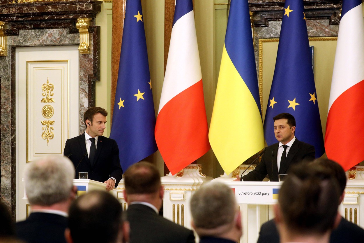 Zelenski: Refuzul preşedintelui Macron de a denunţa un genocid în Ucraina este foarte dureros