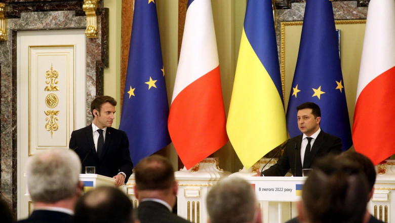 Emmanuel Macron și Volodimir Zelenski, la o conferință comună