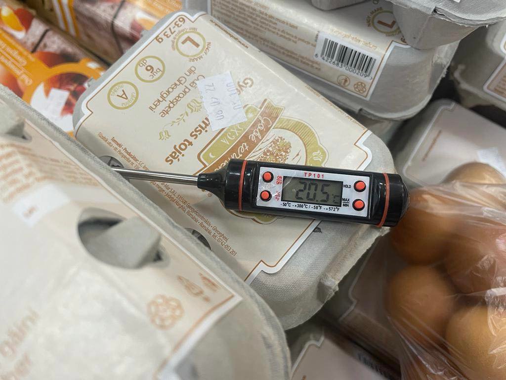 ANPC: Nu cumpărați carne din portbagaje sau ouă de pe marginea drumului, chiar dacă sunt mai ieftine