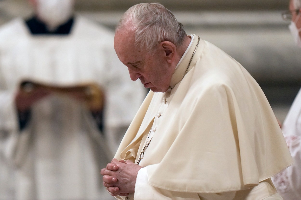 Papa Francisc are o infecție respiratorie și va rămâne în spital „câteva zile” pentru tratament