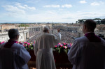 Easter Mass and Urbi et Orbi blessing