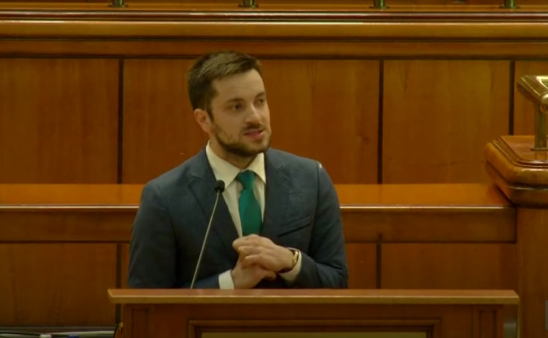 Muraru cere sancțiuni dure în cazul deputatului USR Filip Havârneanu: „Tribuna Parlamentului nu poate și nu trebuie să fie batjocorită”
