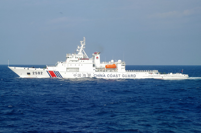 Cresc tensiunile în Marea Chinei de Est: Insulele japoneze se înarmează în fața acțiunilor militare tot mai agresive ale Chinei