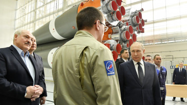 Putin și Lukașenko au vizitat cosmodromul Vostocinîi din Extremul Orient