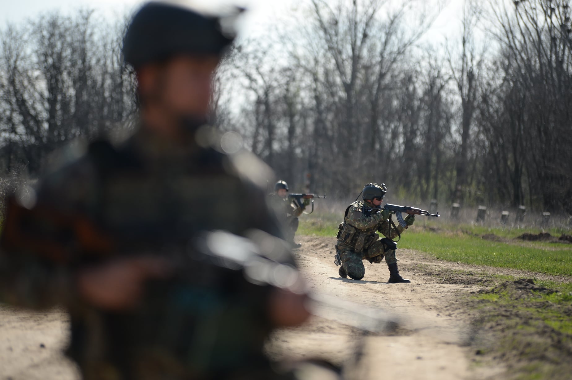 Cum se antrenează militarii NATO în poligonul de la Craiova 