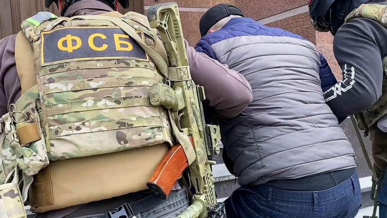 Serviciul Federal de Securitate al Rusiei a reţinut un rus care voia să meargă în Ucraina pentru a lupt împotriva trupelor ruse.
