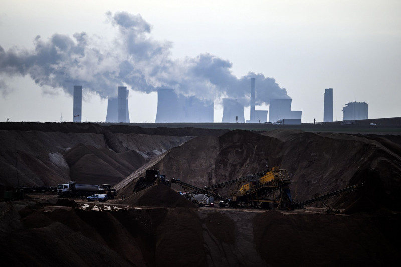Politico: Războiul din Ucraina reprezintă o victorie pe termen scurt pentru cărbune
