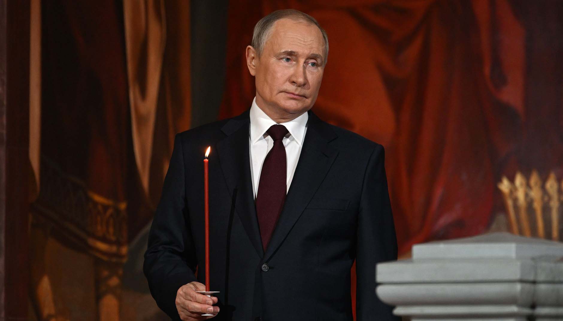 Putin, la slujba de Paște, după ce a refuzat un armistițiu: „Această mare sărbătoare trezește în oameni cele mai luminoase sentimente”