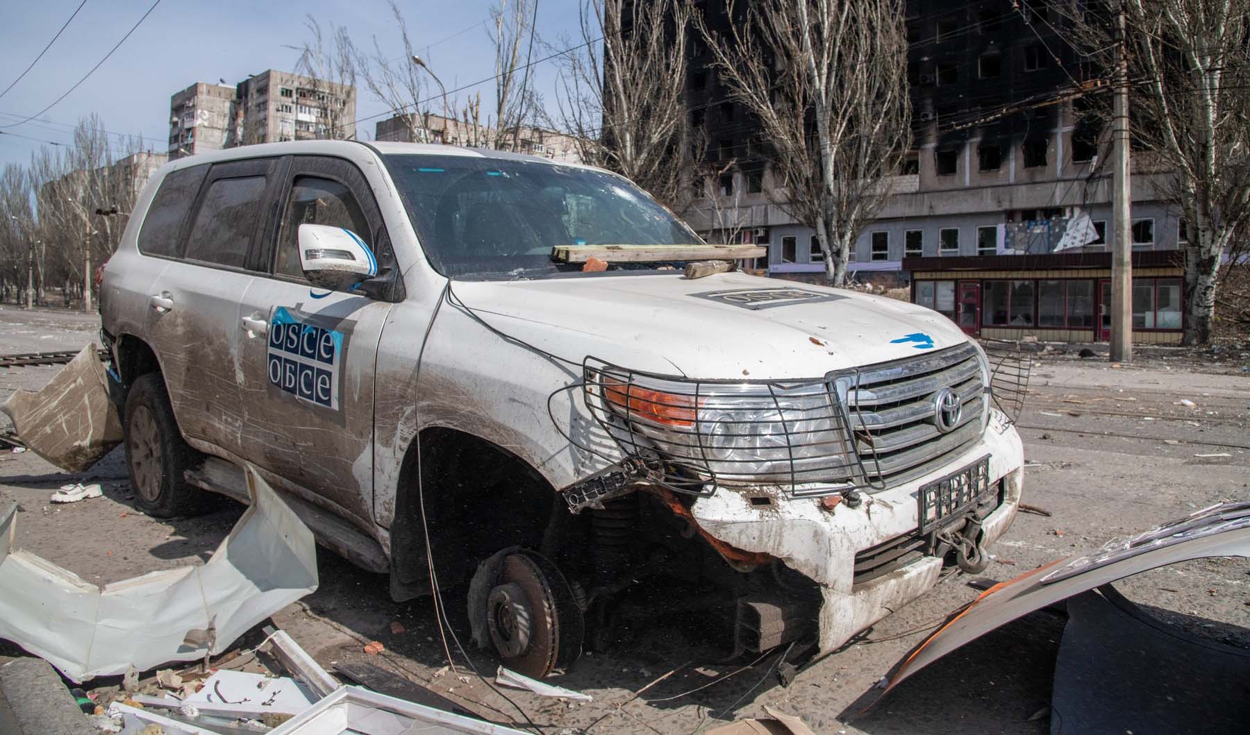 OSCE anunță că o parte dintre observatorii săi din Donețk și Lugansk au fost reţinuți