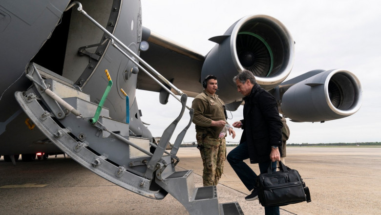 Secretarul american de stat Antony Blinken, la plecarea spre Ucraina.