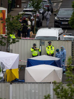 Murder Investigation in Southwark, London, United Kingdon - 25 Apr 2022