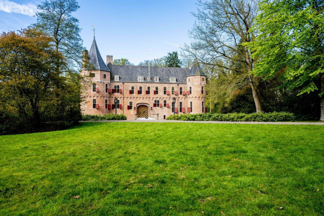 Exterior of the Castle Het Oude Loo, Netherlands