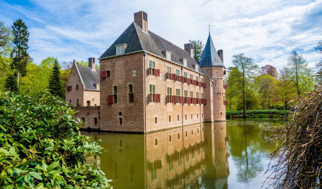 Exterior of the Castle Het Oude Loo, Netherlands