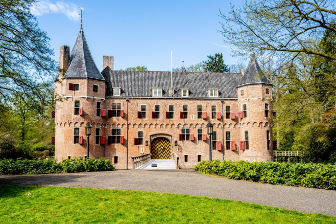 Exterior Of The Castle Het Oude Loo, Netherlands