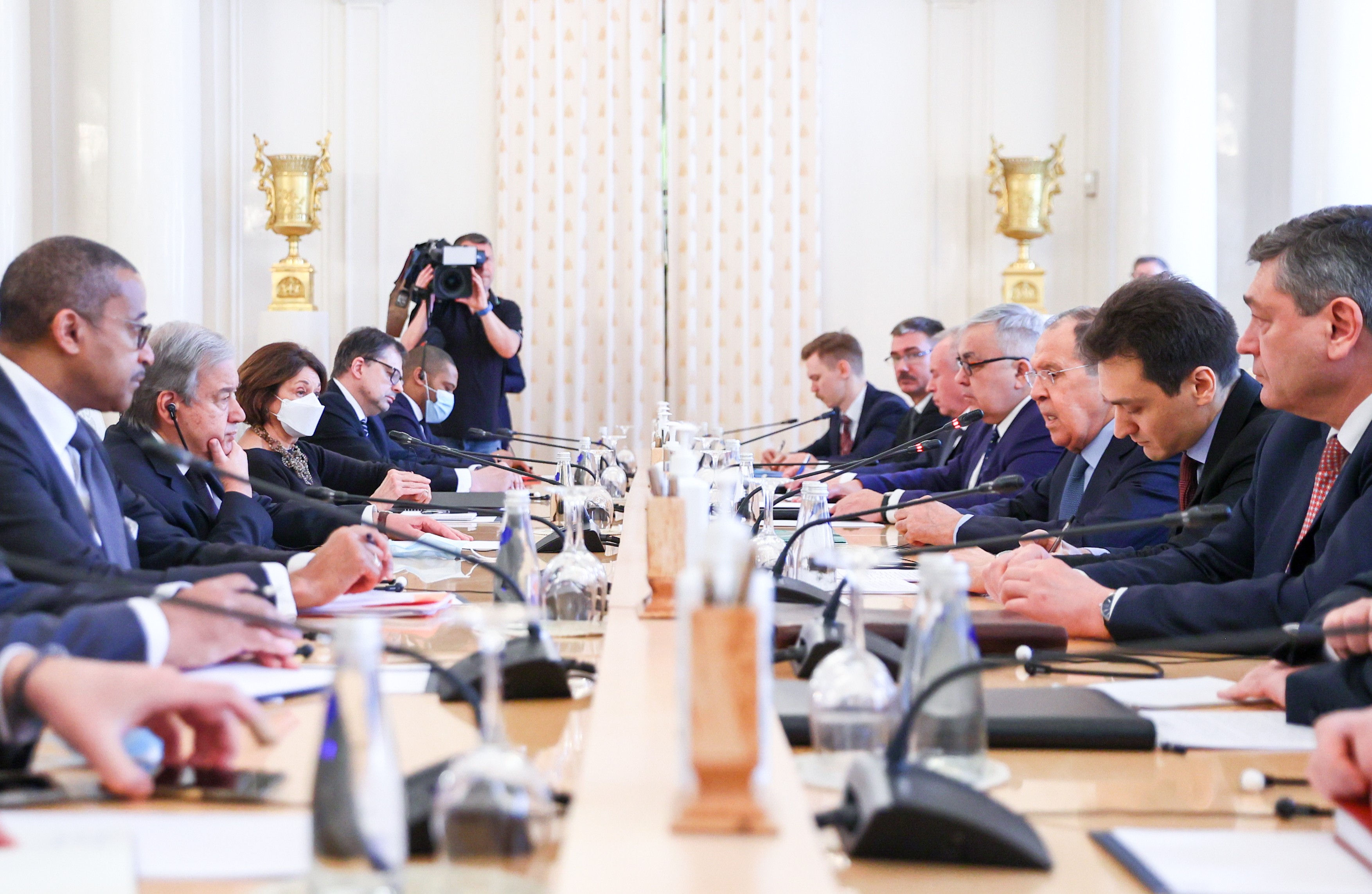 Secretarul general al ONU a cerut, în cadrul vizitei la Moscova, o încetare imediată a focului