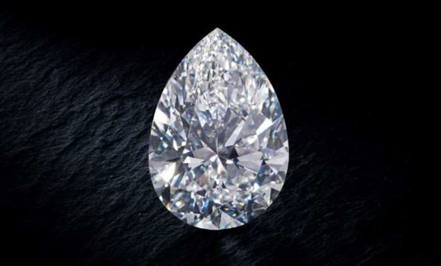 Cel mai mare diamant alb, scos vreodată la licitaţie, va fi vândut în mai la Geneva. La cât este estimată piatra prețioasă
