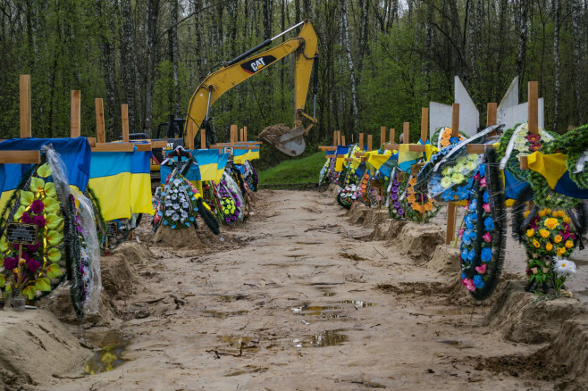 Burials In Yalovshchina Cemetery, Chernihiv, Ukraine - 26 Apr 2022