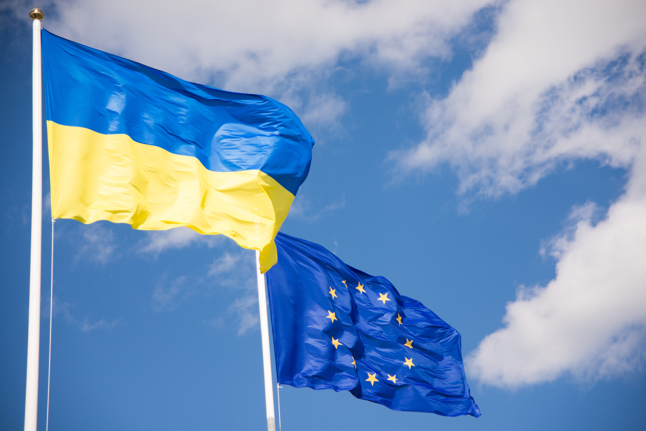 Comisia Europeană vrea să suspende timp de un an taxele pentru importurile din Ucraina