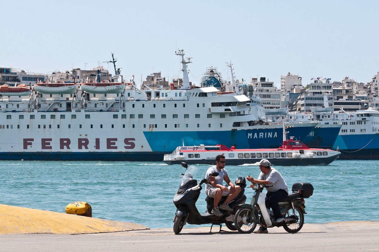 Atenționare de călătorie MAE pentru românii care merg în Grecia în vacanța de 1 Mai