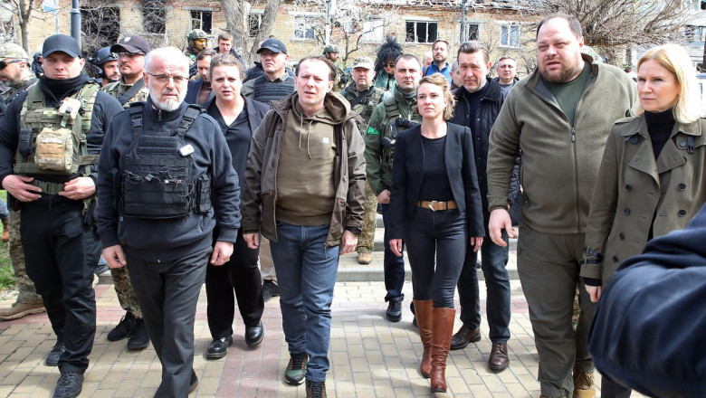 Florin Cîțu a mers într-o vizită în Ucraina, alături de mai mulți oficiali străini.