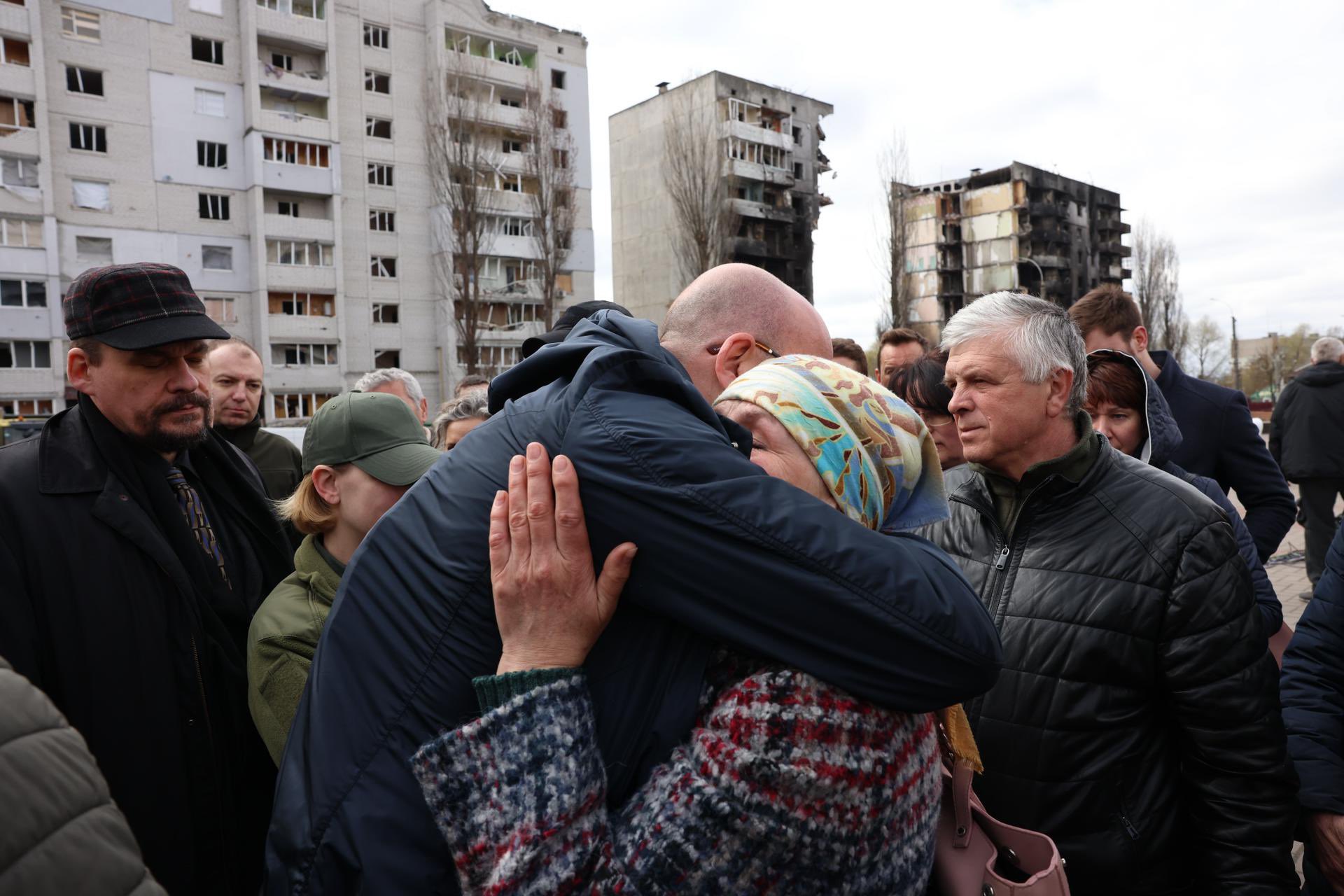 Președintele Consiliului European, vizită surpriză în Ucraina: „Istoria nu va uita crimele de război comise aici”