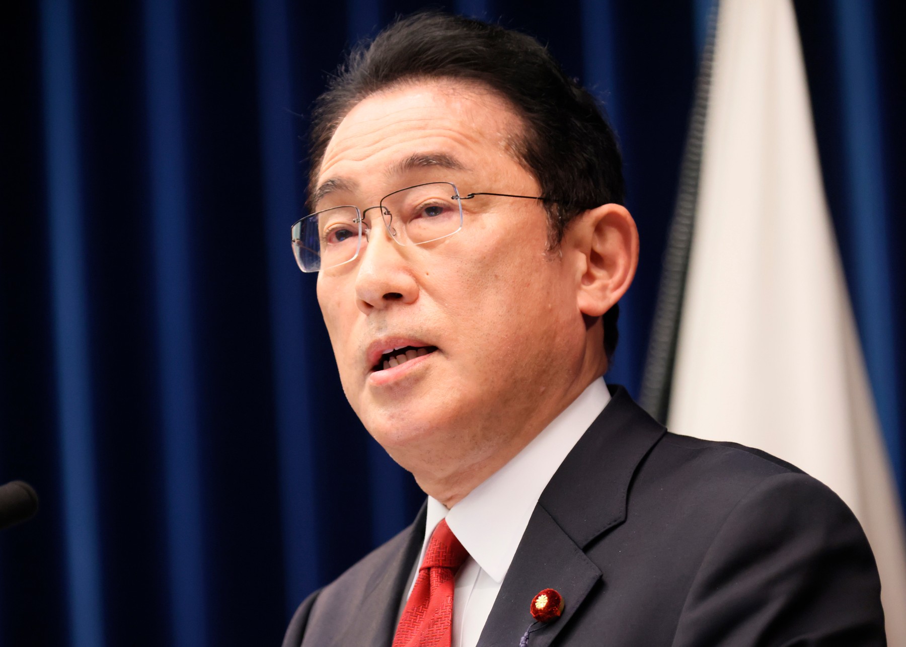 Fumio Kishida provoacă furia Coreei de Sud după ce a trimis din nou o ofrandă la Yasukuni, sanctuarul simbol al militarismului japonez