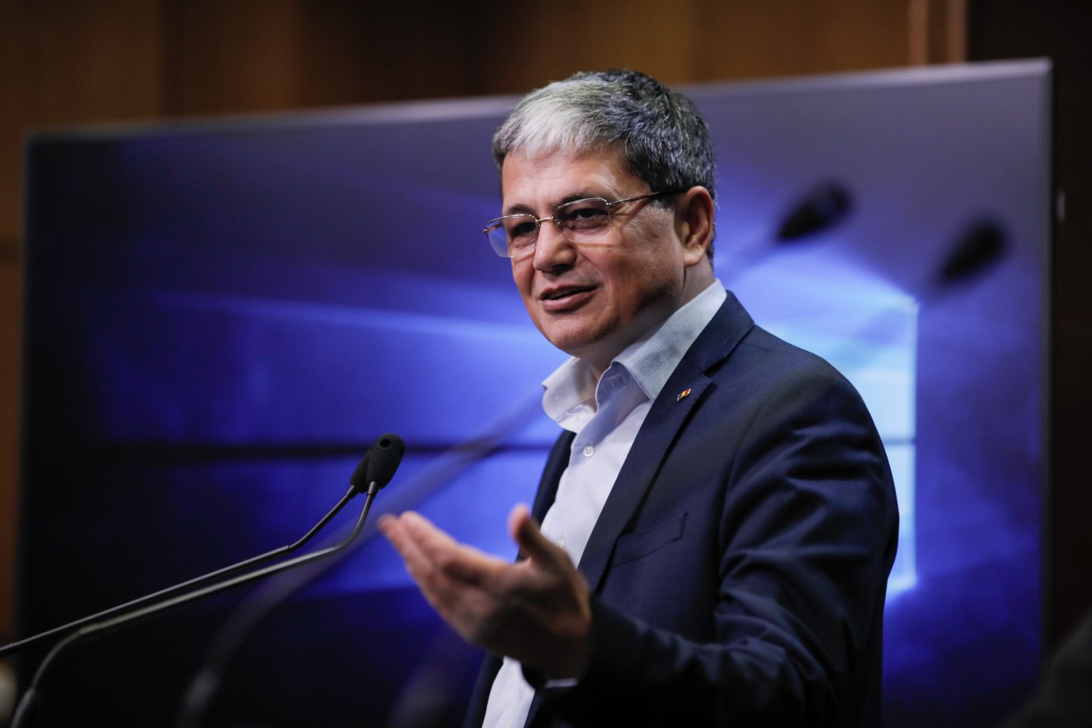 PNL i-a propus pe Marcel Boloș ca ministru al Investițițiilor Europene și pe Sebastian Burduja - ministru al Cercetării